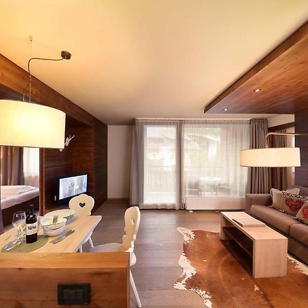 Ariston Dolomiti Residence Доббиако Экстерьер фото