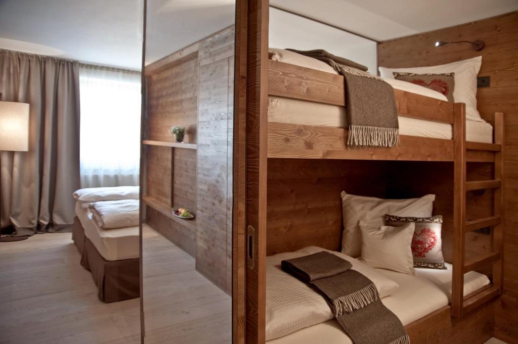 Ariston Dolomiti Residence Доббиако Экстерьер фото
