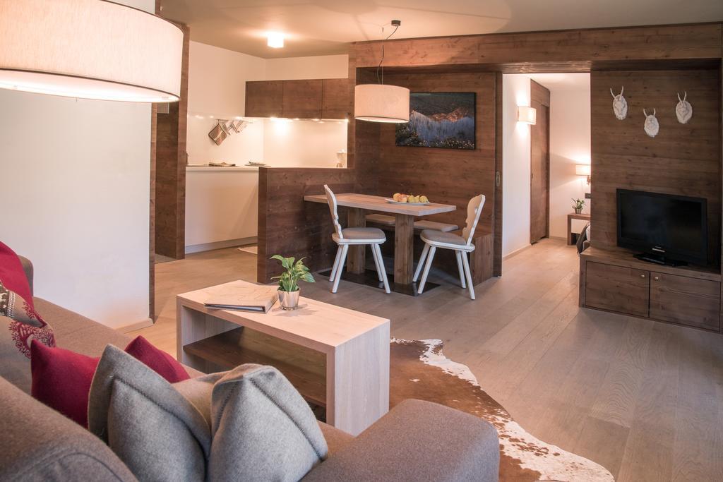 Ariston Dolomiti Residence Доббиако Экстерьер фото
