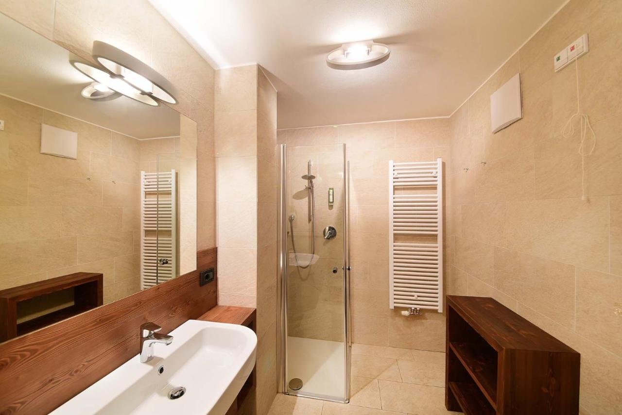Ariston Dolomiti Residence Доббиако Экстерьер фото